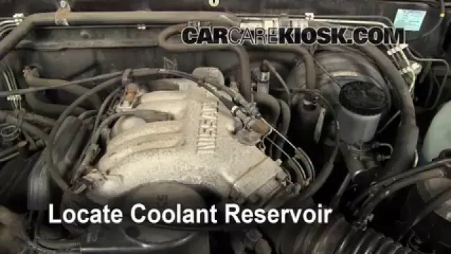 1995 Nissan Pickup XE 3.0L V6 Extended Cab Pickup Antigel (Liquide de Refroidissement) Ajouter de Antigel